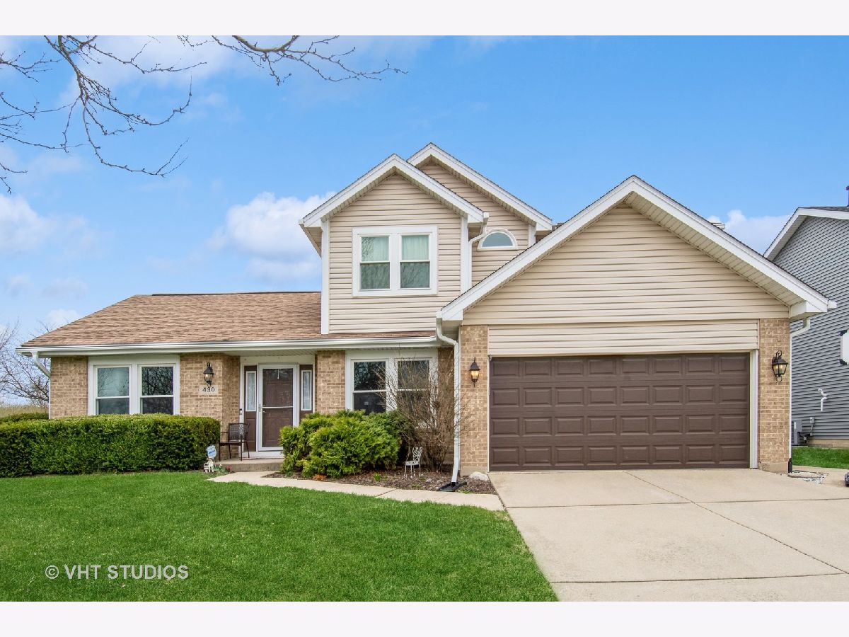 Homes Sold Woodcliffe Estates Aurora Illinois, 430 Cimarron