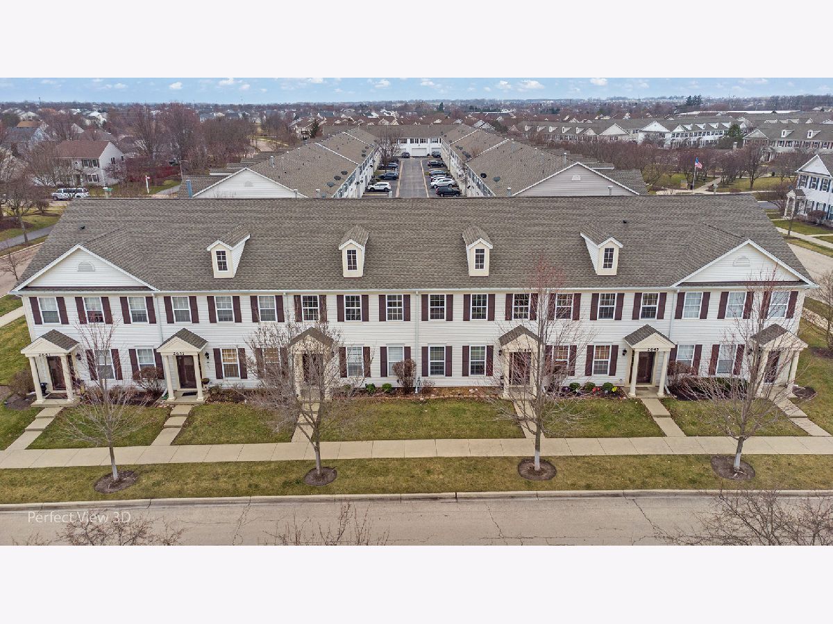 Townhomes & Condos Sold Washington Square Aurora Illinois, 2649 Hillsboro