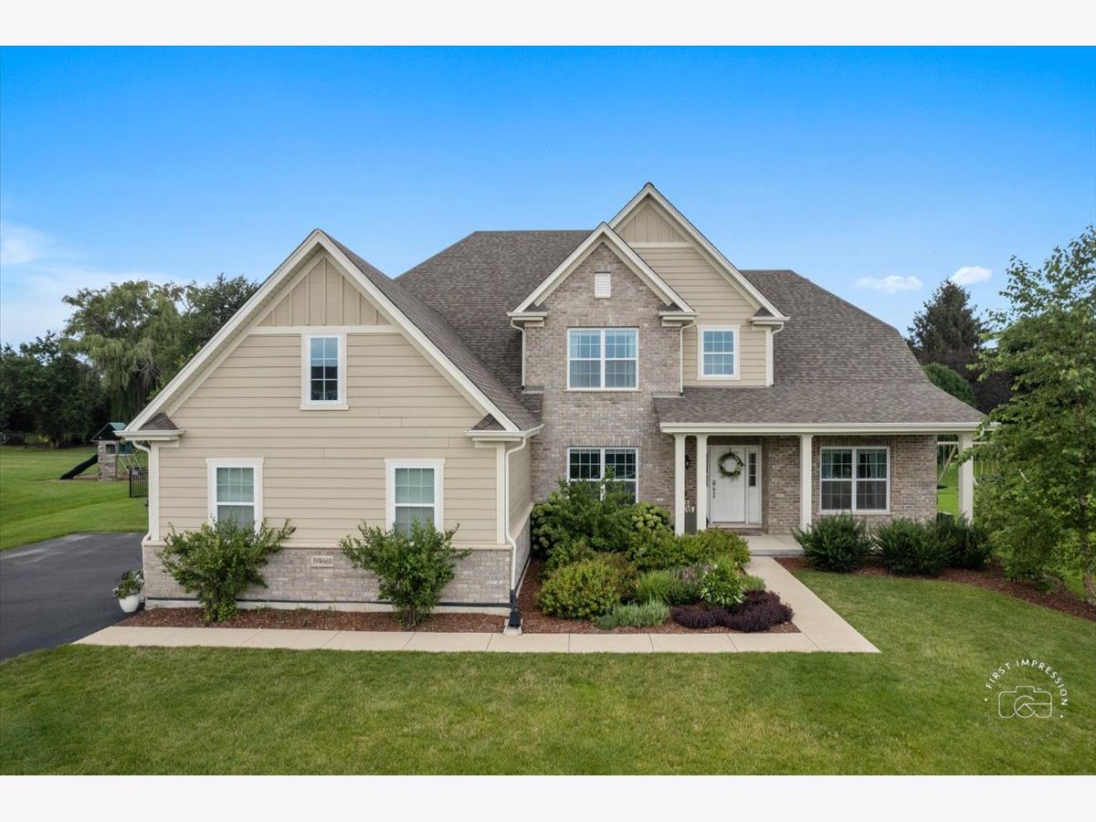  Sold Campton Hills Illinois, 39W660 Norton Lake