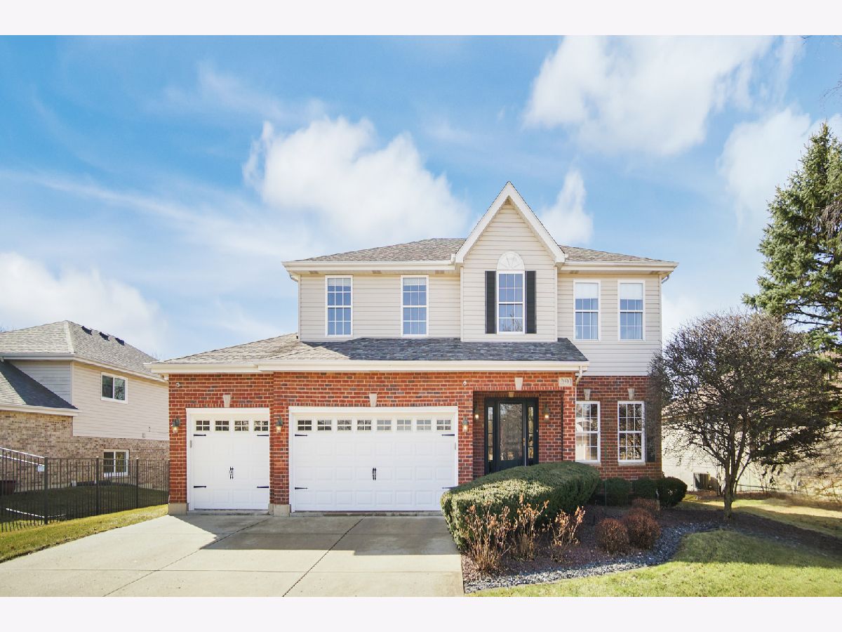 Homes & Townhomes Sold Bluestone Bay New Lenox Illinois, 2690 Southwind