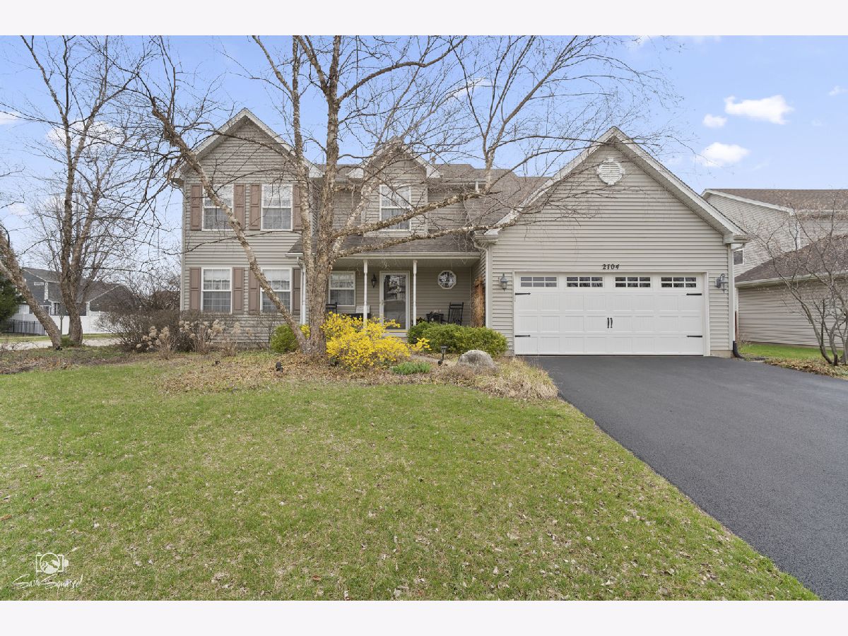 Homes & Townhomes & Condos Sold Clearwater Springs Plainfield Illinois, 2704 Discovery