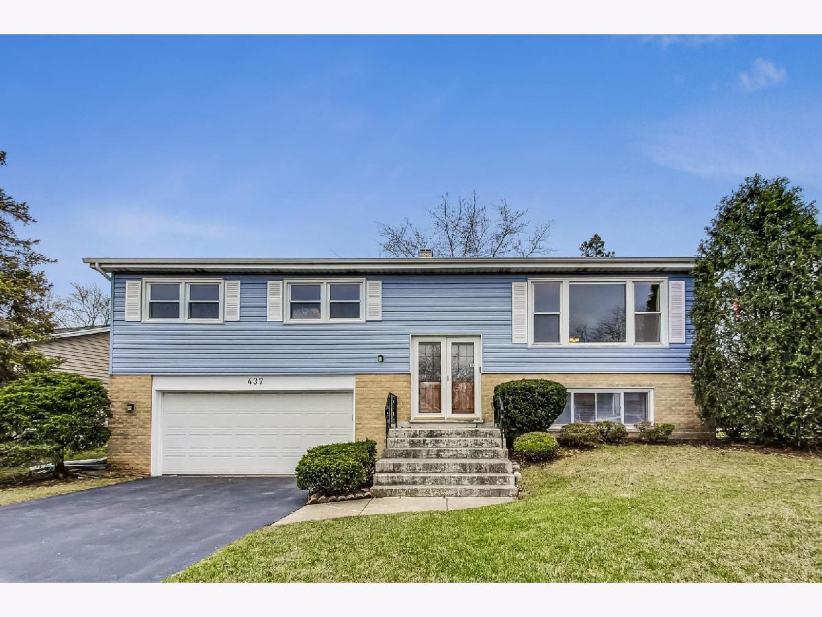 Homes & Condos & Townhomes Sold Manor Hill Lombard Illinois, 437 Manor Hill