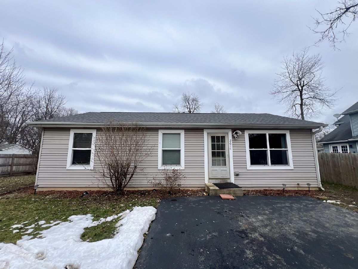  Rented Mchenry Illinois, 2610 Elmkirk Park