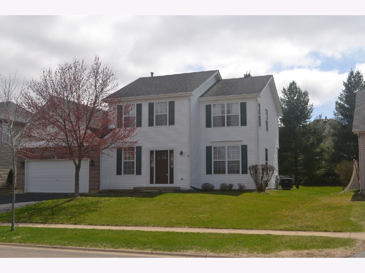 Townhomes & Condos & Homes Sold Windsor Pointe Sugar Grove Illinois, 269 Hampton