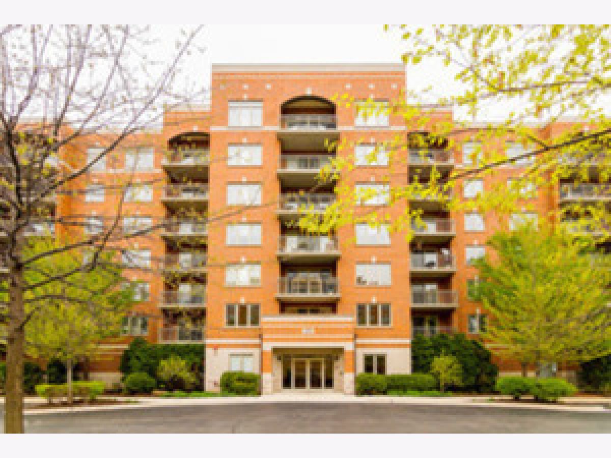 Condos & Townhomes Rented Stone Gate Des Plaines Illinois, 390 Western