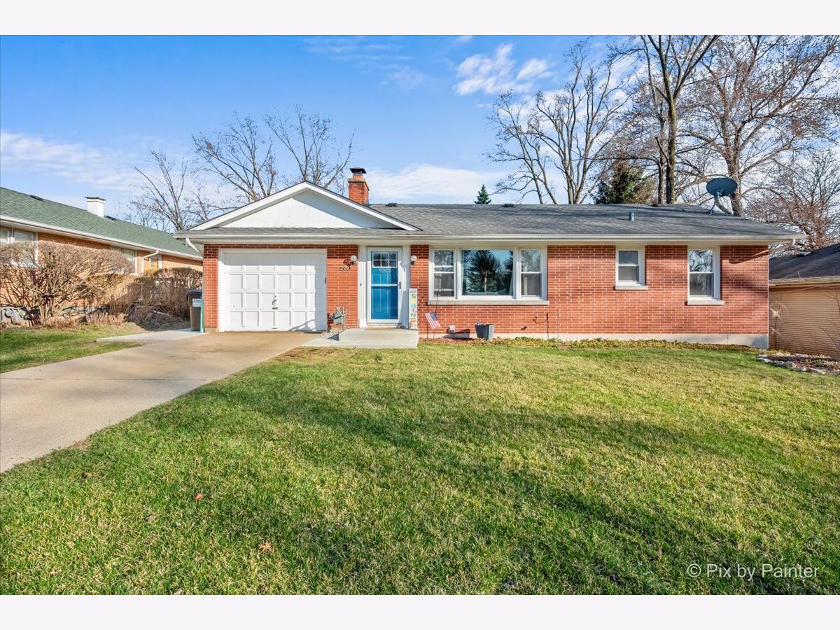 Homes Sold Cooney Heights Mchenry Illinois, 4305 South
