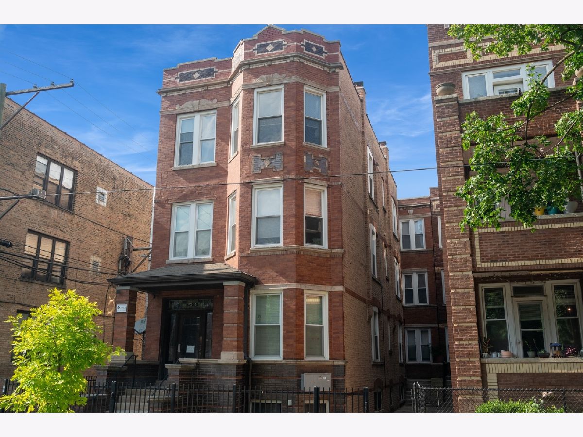 Condos & Townhomes & Homes Rented Ukrainian Village Chicago Illinois, 2346 Thomas