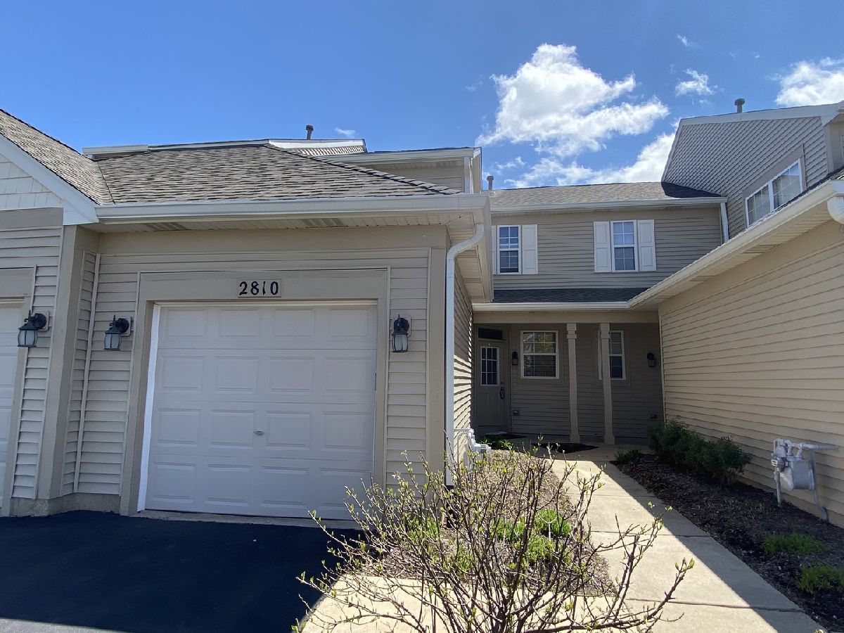 Townhomes & Condos Rented Windridge Naperville Illinois, 2810 Vernal