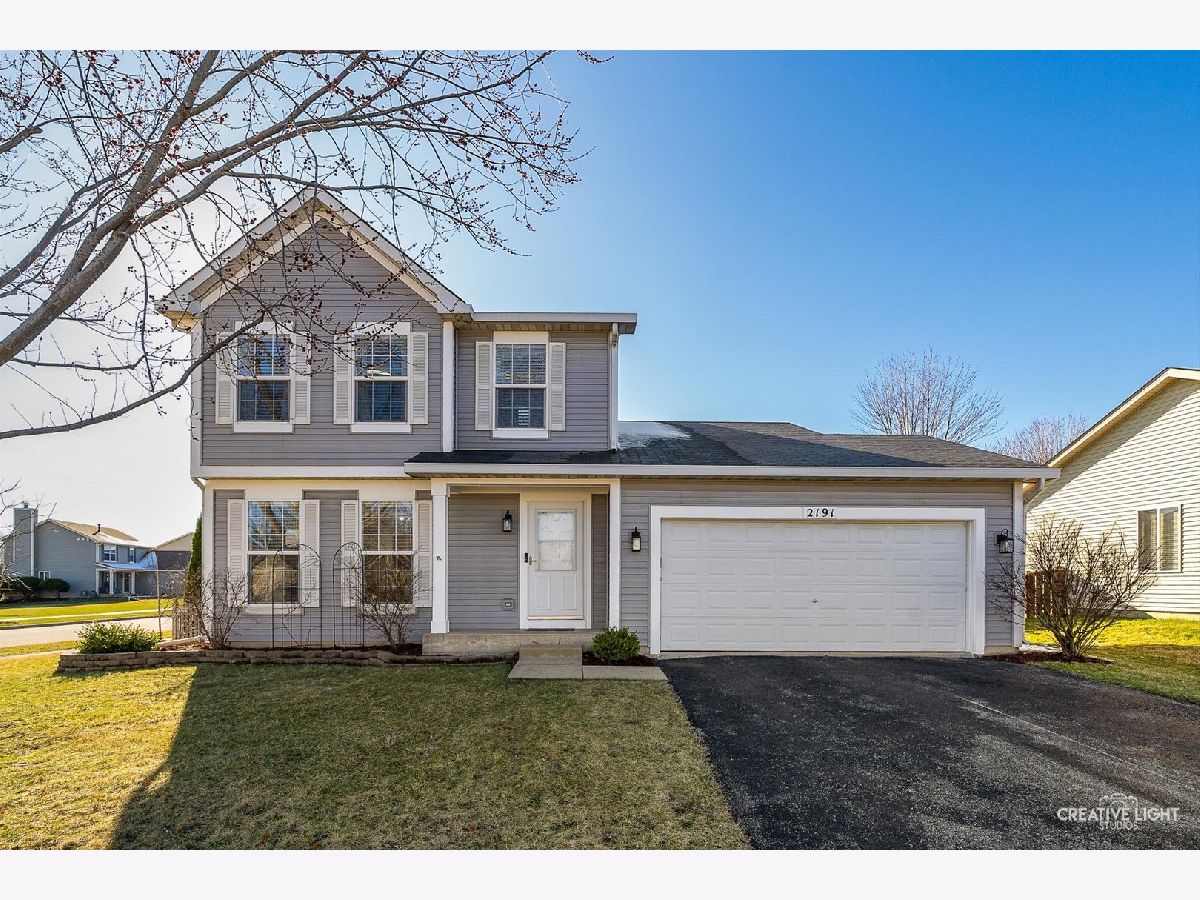 Townhomes & Homes Sold Lakewood Creek Montgomery Illinois, 2191 Kathleen