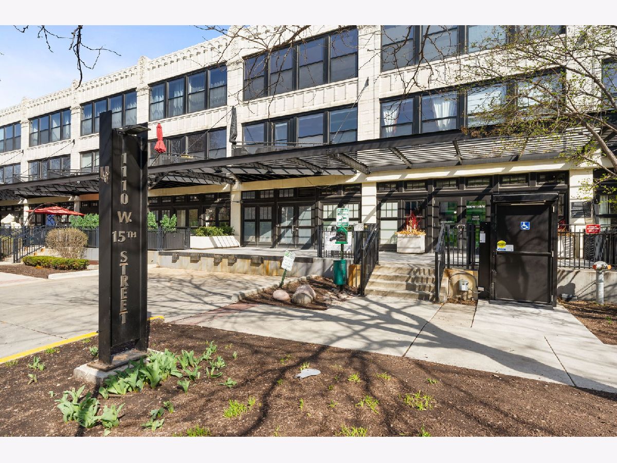 Condominiums Sold University Commons Chicago Illinois, 1110 15th