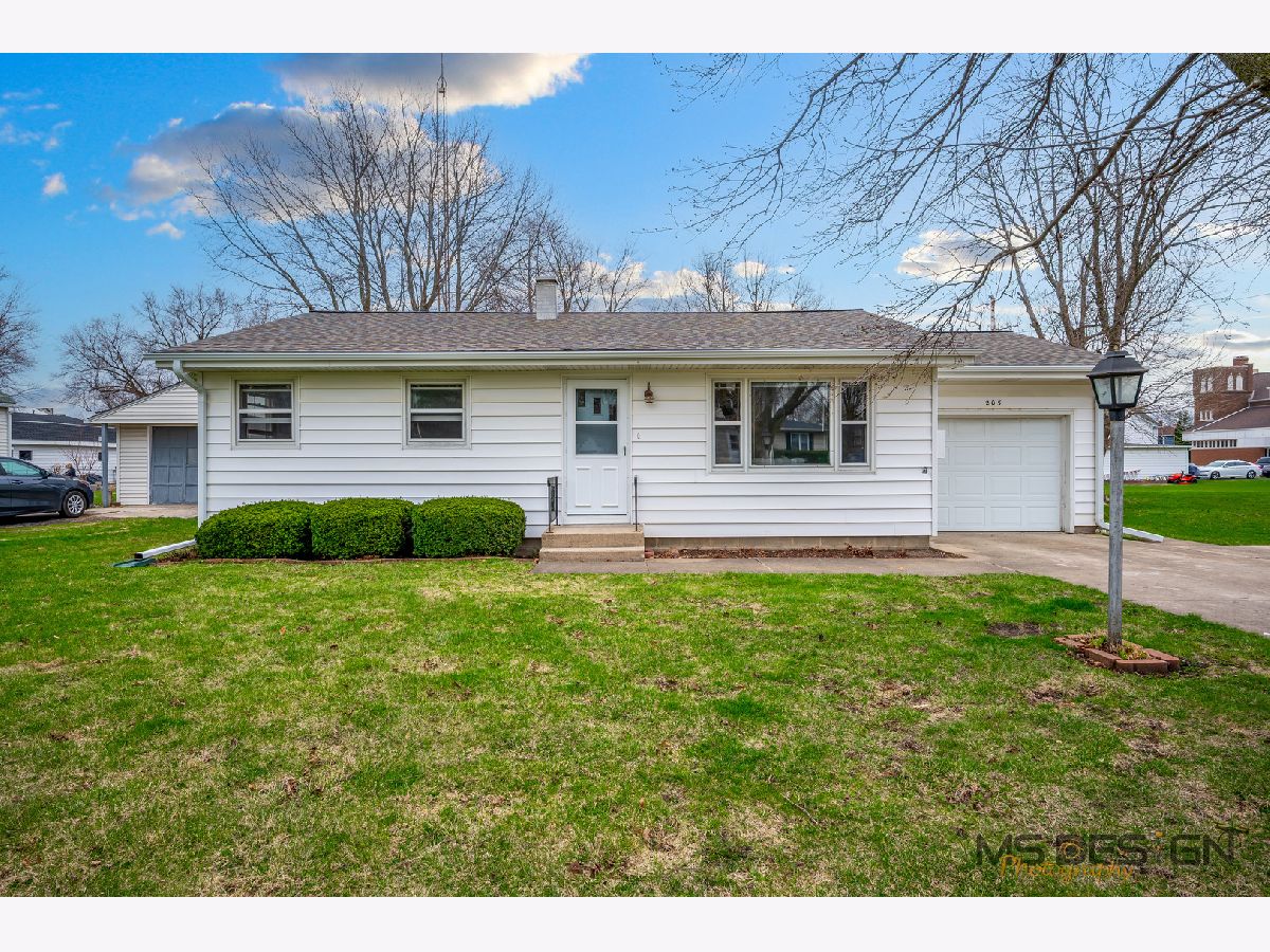  Sold Malta Illinois, 205 2nd