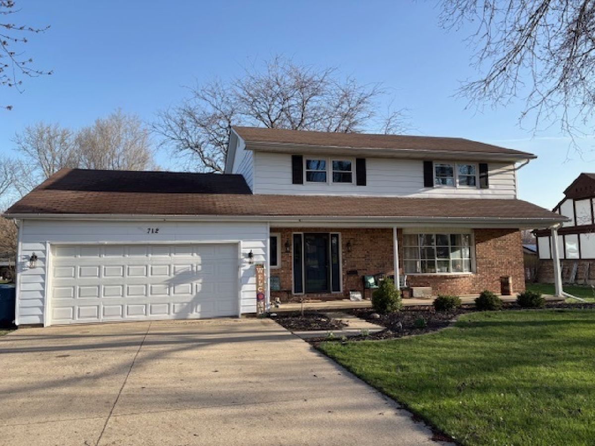  Sold Watseka Illinois, 712 Grant