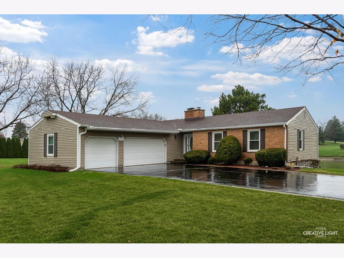 Homes Sold Hidden Hills Elgin Illinois, 11n638 Old Barn