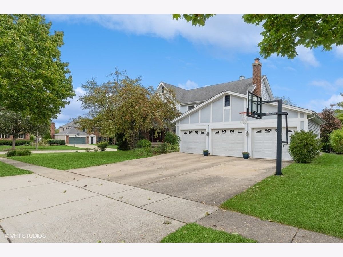 Homes Sold Charlemagne Hoffman Estates Illinois, 3895 Moulin