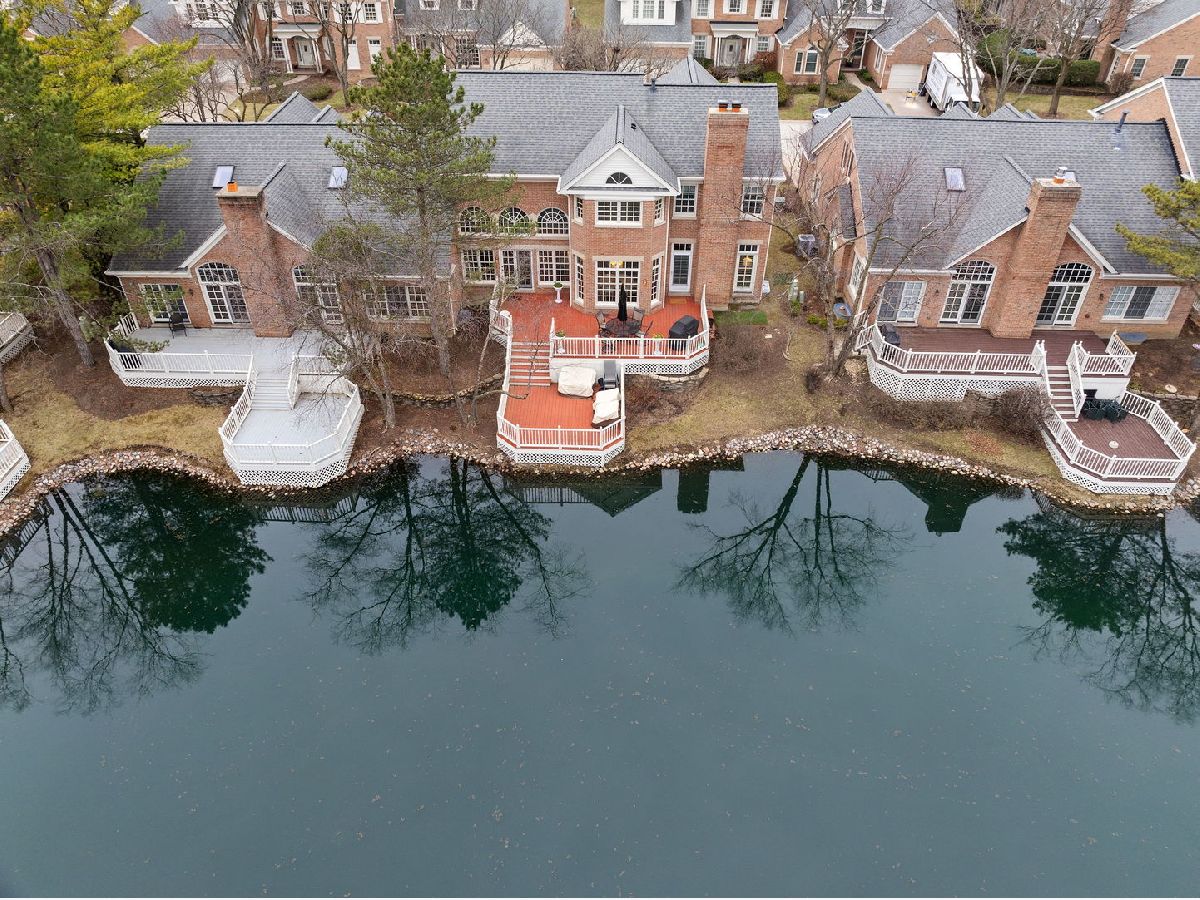 Townhomes & Homes Sold Westchester Club Westchester Illinois, 2525 Monticello