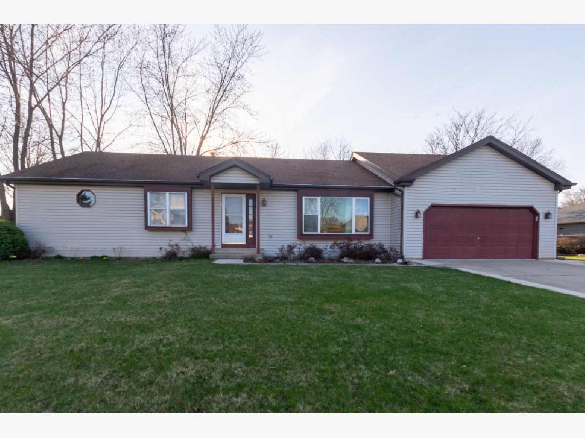 Homes Sold Konen Aurora Illinois, 1610 Kenmore