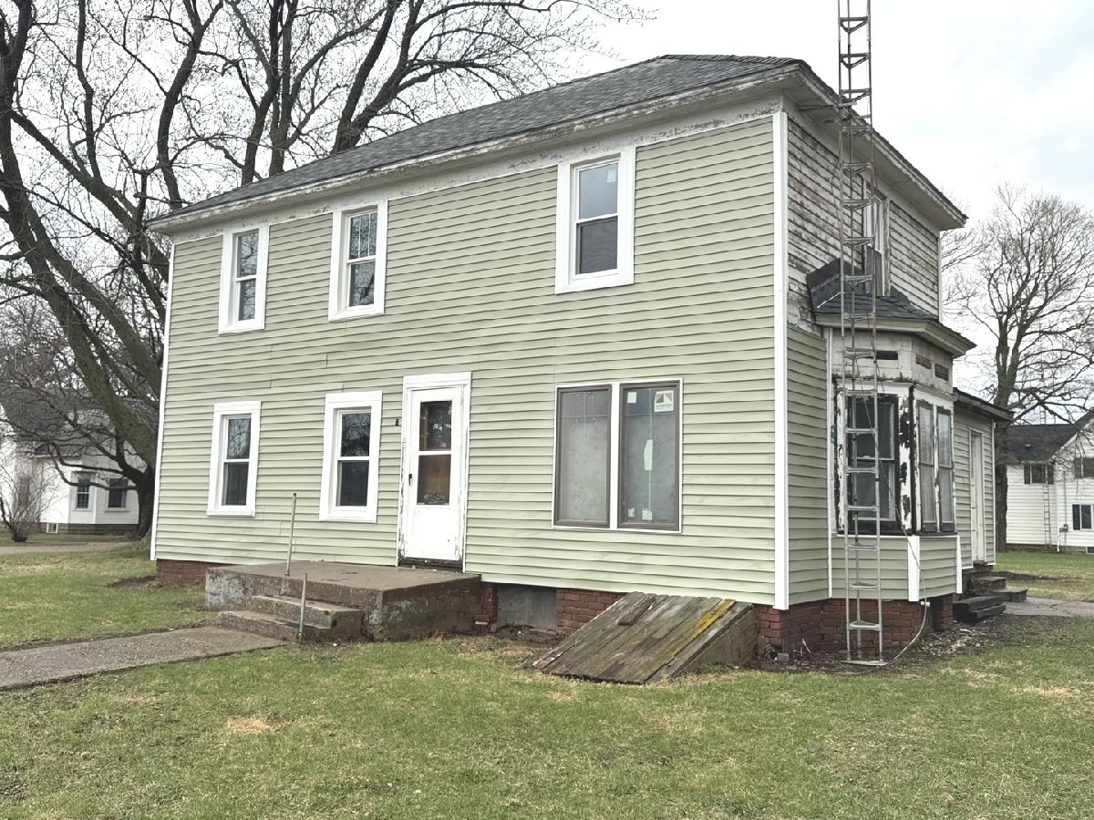  Sold Sublette Illinois, 108 3rd