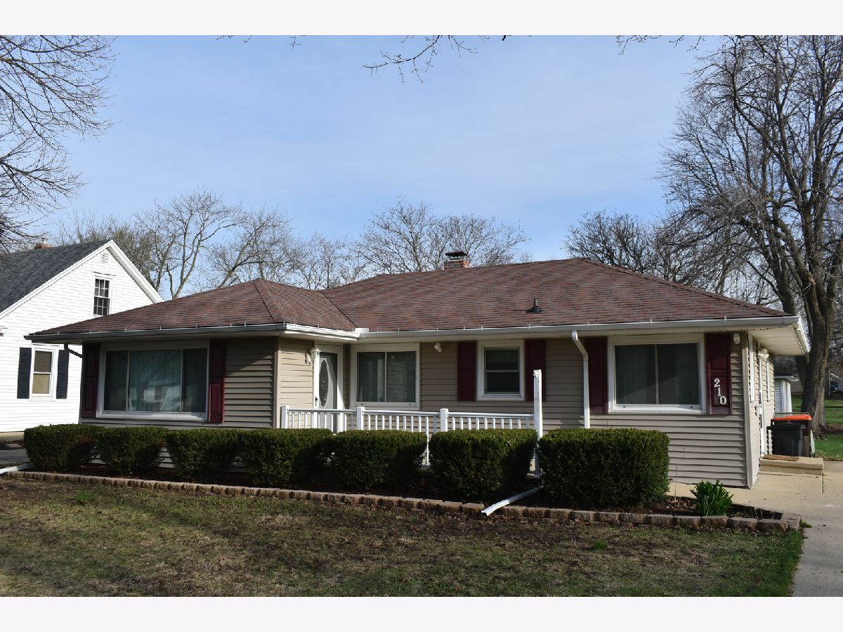  Sold Gridley Illinois, 210 5th