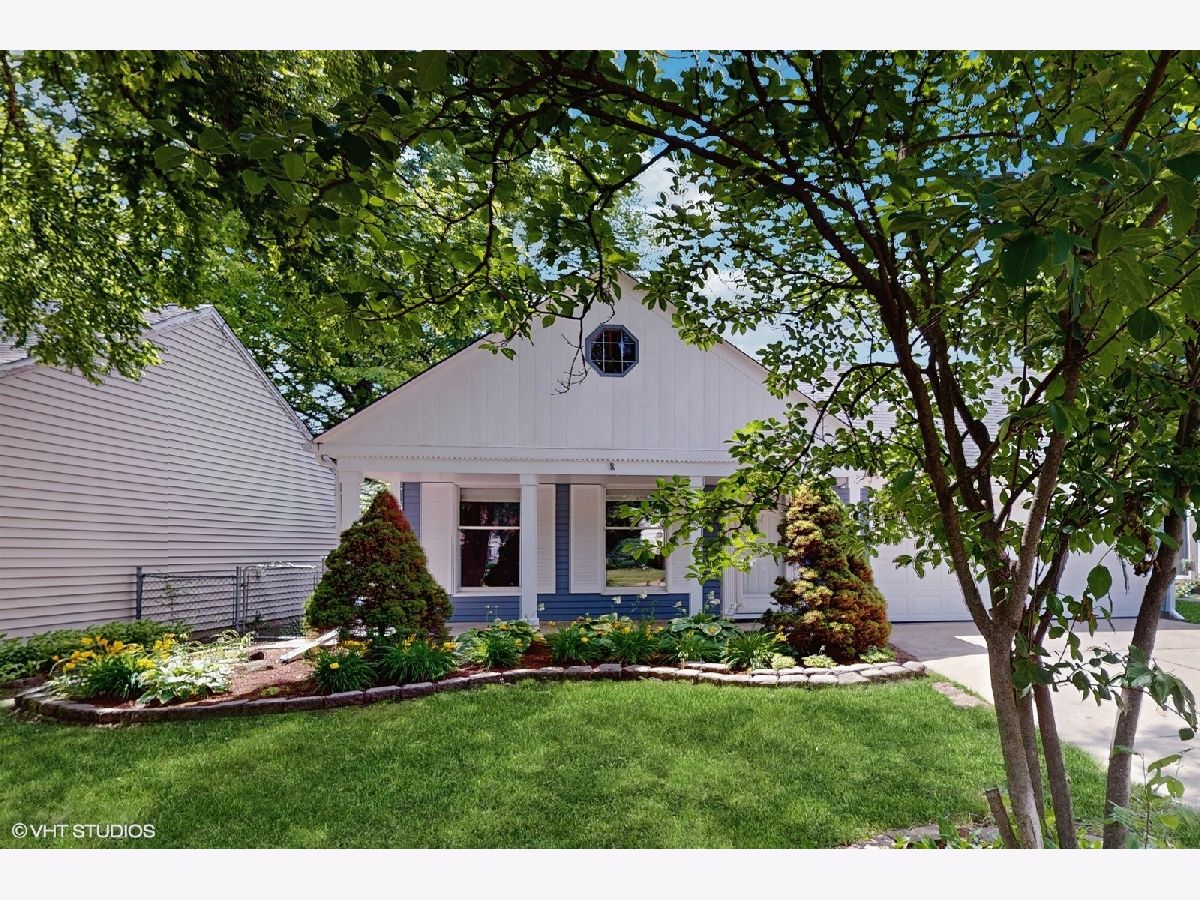 Homes & Townhomes Sold Brookdale Naperville Illinois, 1704 Paddington