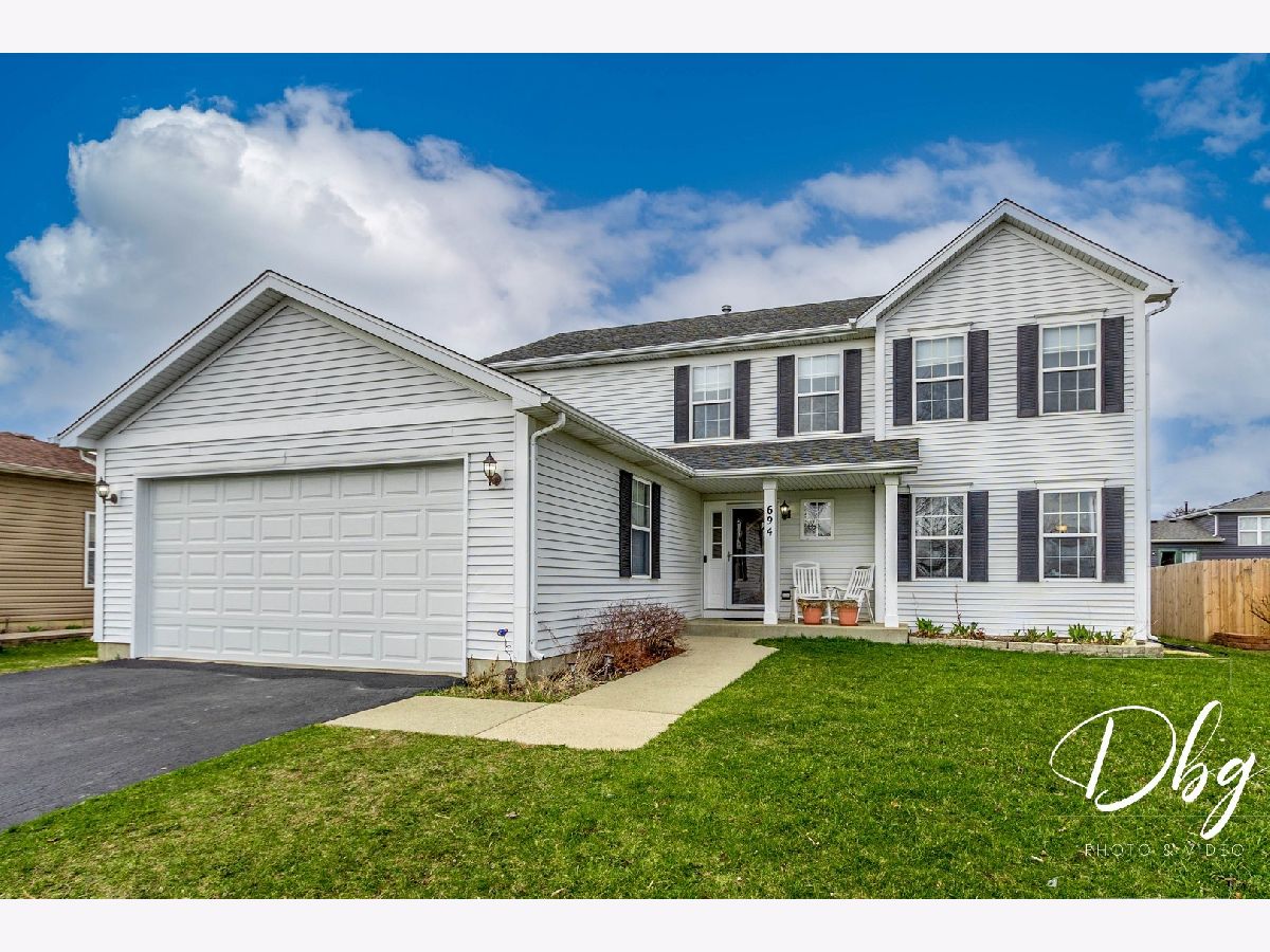 Homes Sold Fox Glenn Round Lake Heights Illinois, 694 Chippewa