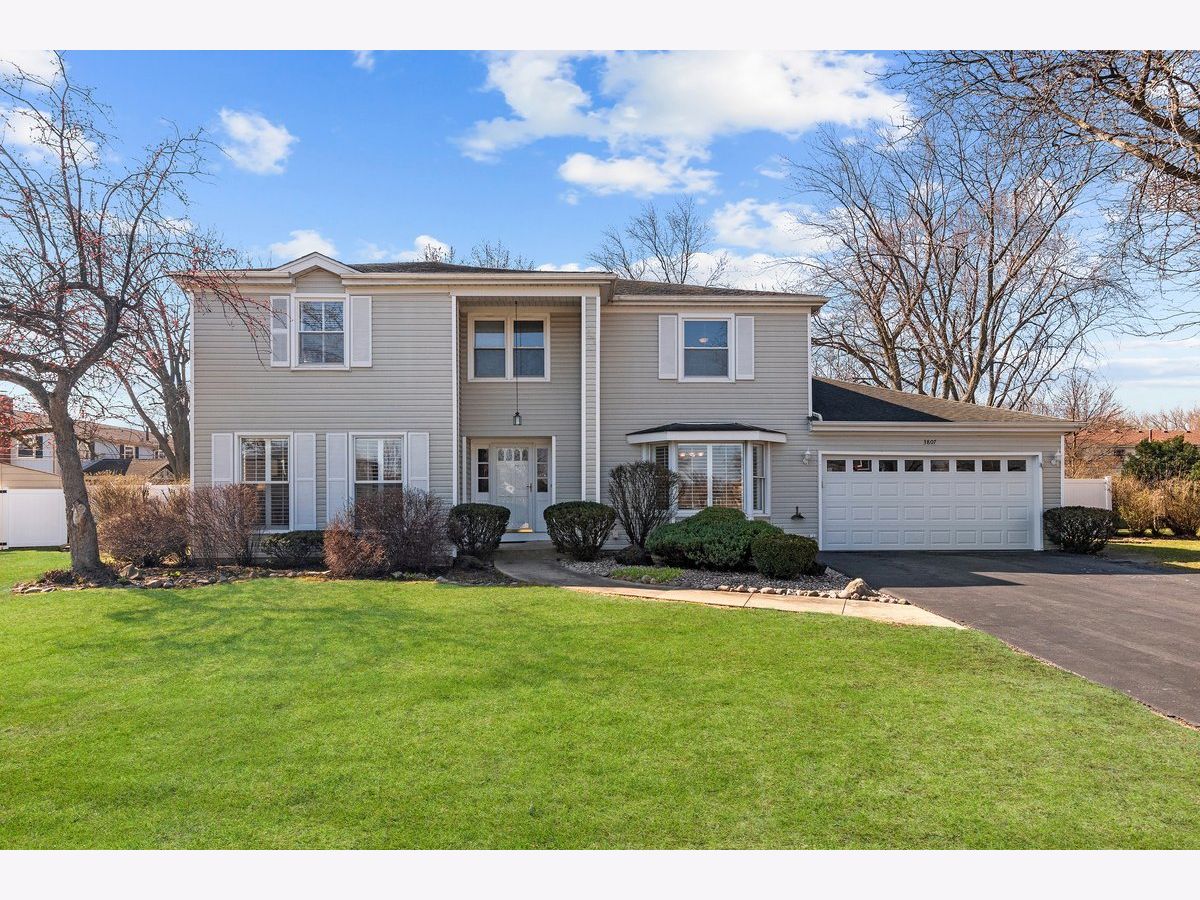 Homes Sold La Fontaine Glenview Illinois, 3807 Grace
