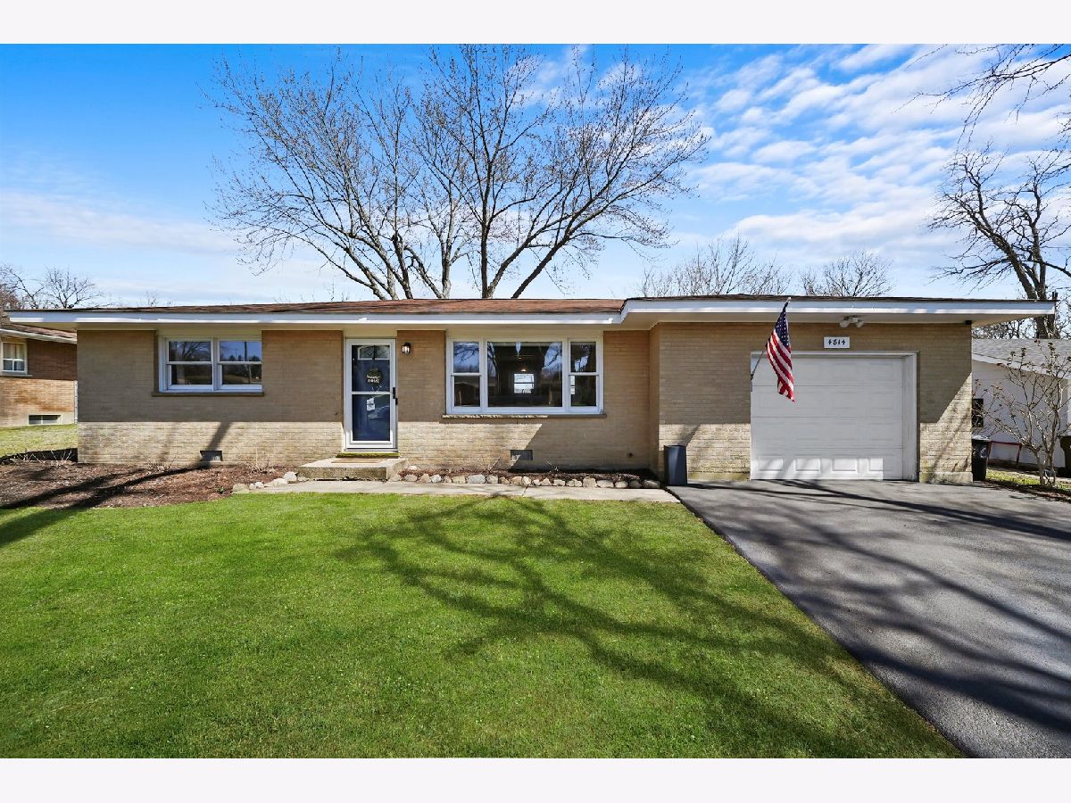 Homes Sold Pistakee Hills Mchenry Illinois, 4814 Paulsen