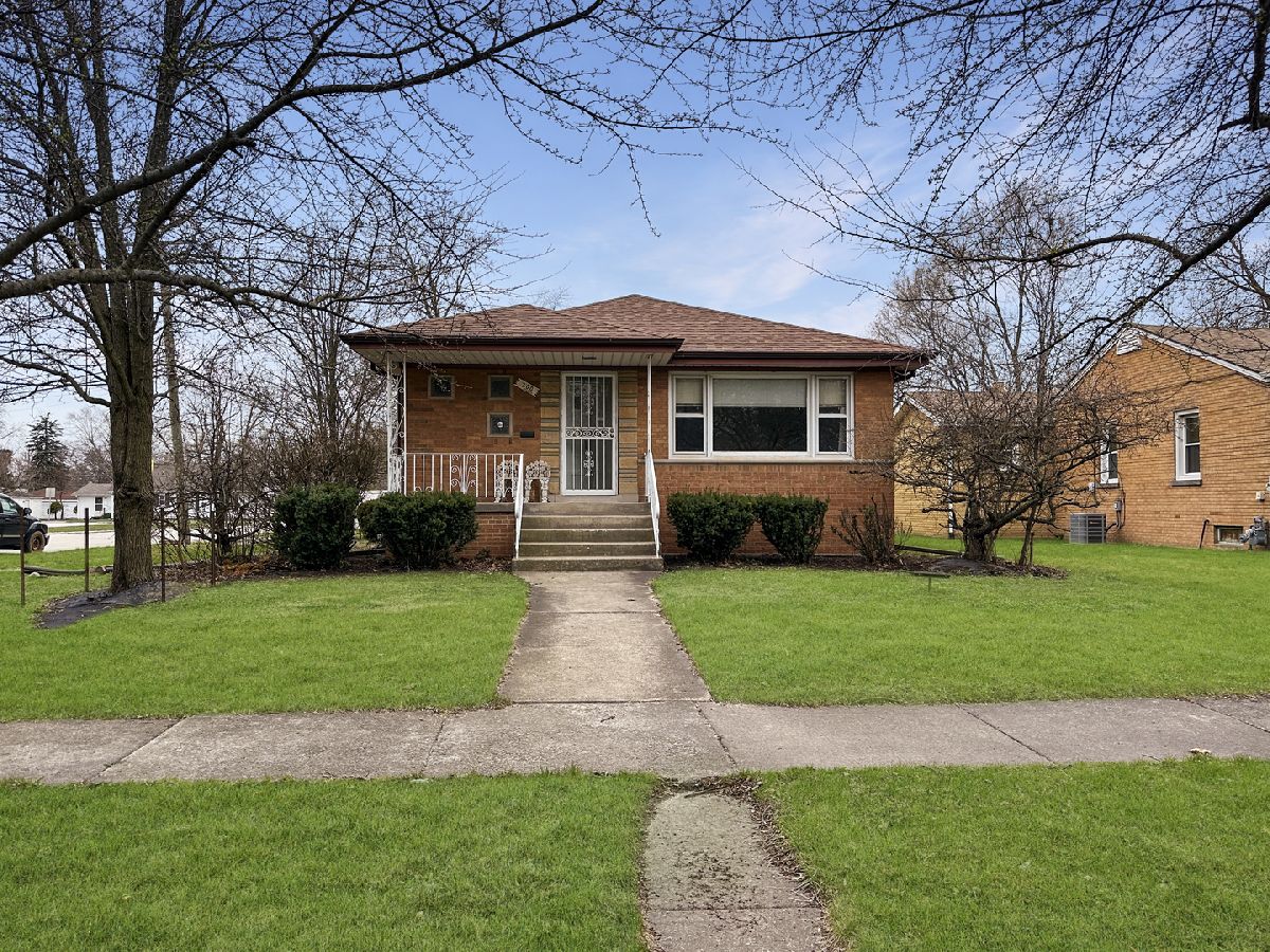  Sold Thornton Illinois, 200 Water