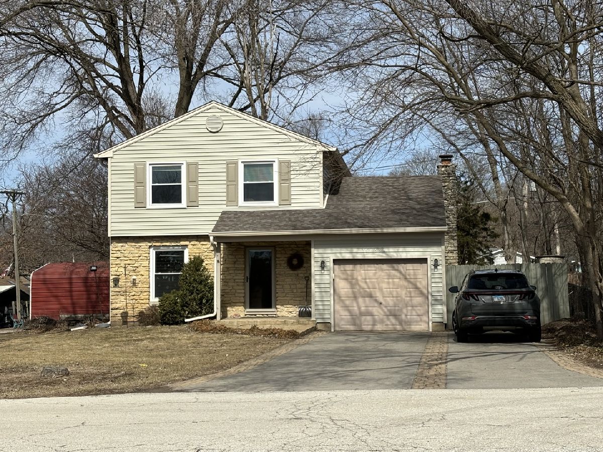 Homes Sold Fox River Estates St Charles Illinois, 35W558 Sunnyside