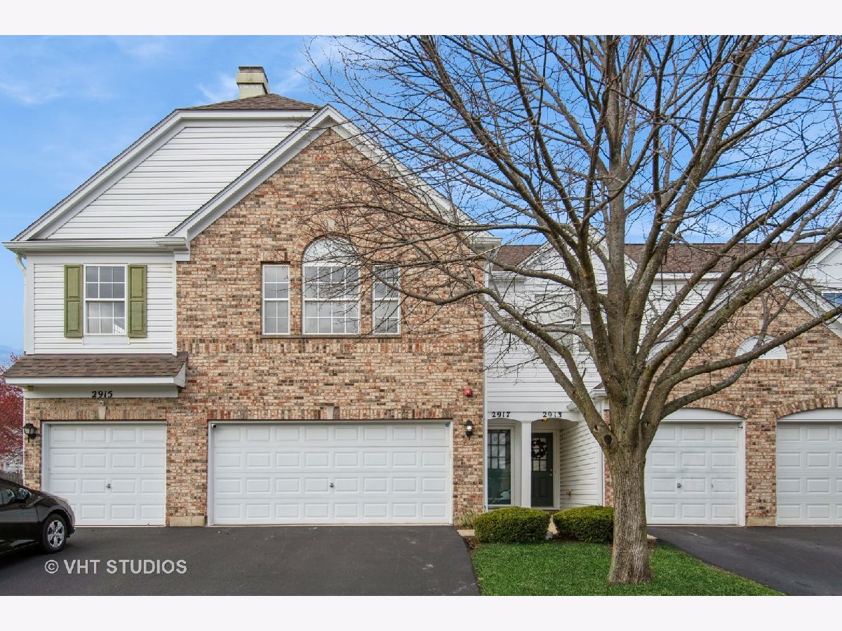 Townhomes & Condos Rented Stonewater Naperville Illinois, 2917 Stonewater