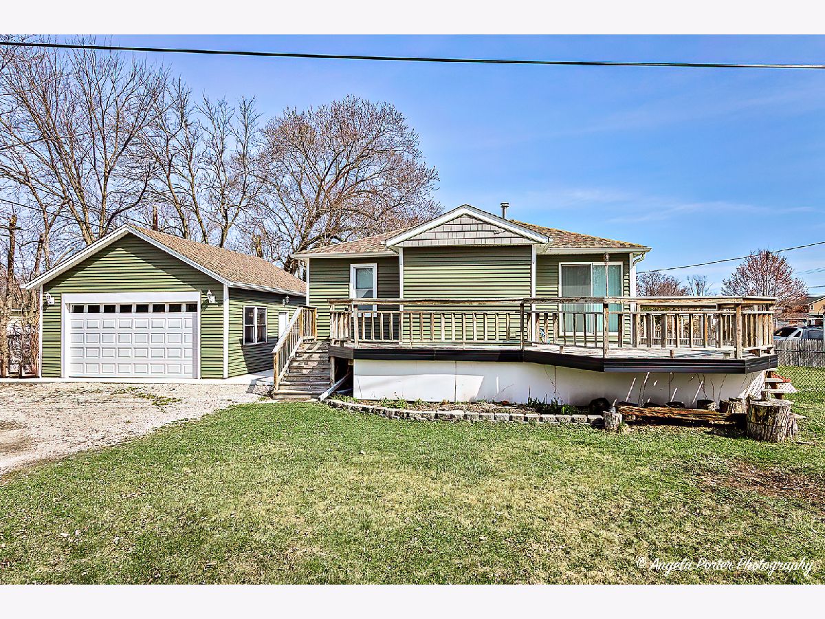 Homes Sold Stilling Woods Estates Mchenry Illinois, 2504 Huemann