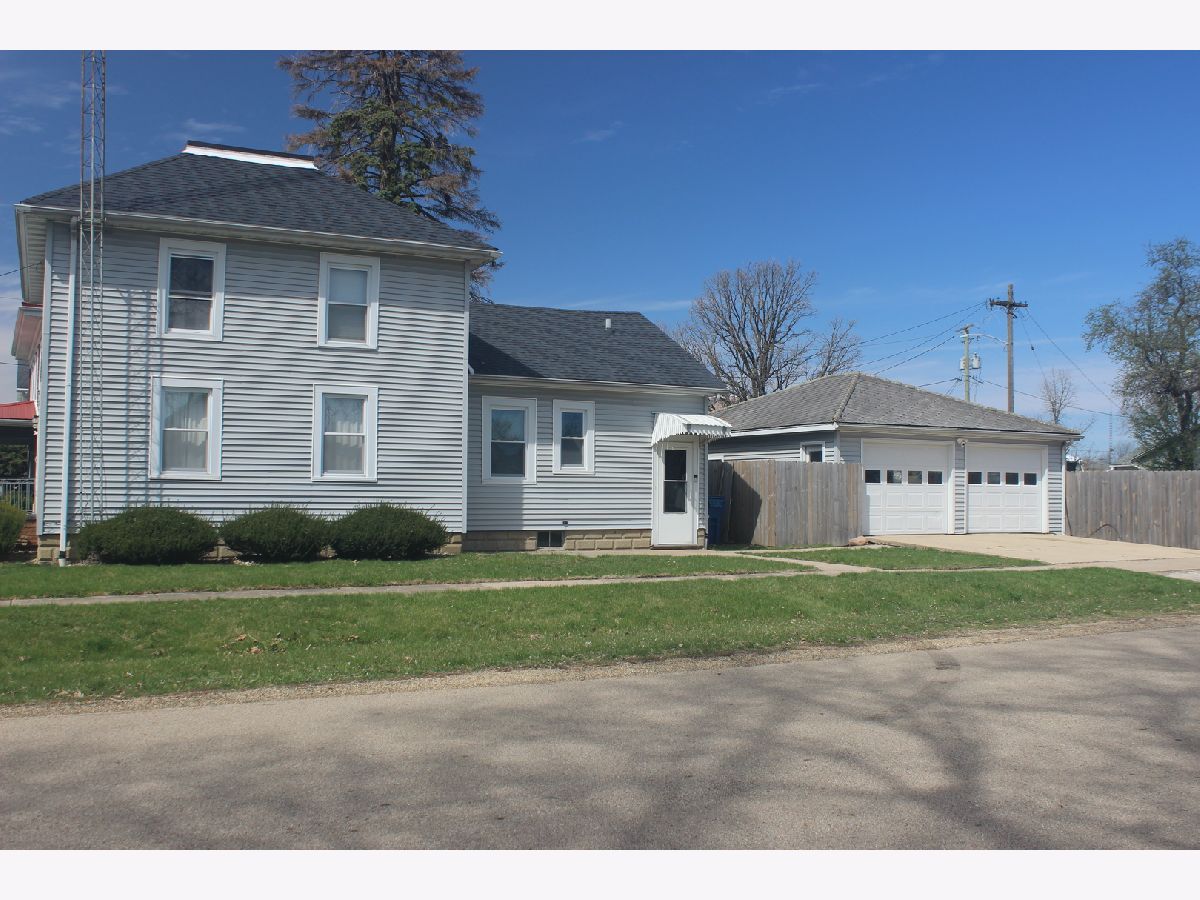  Sold Tonica Illinois, 321 Pontiac