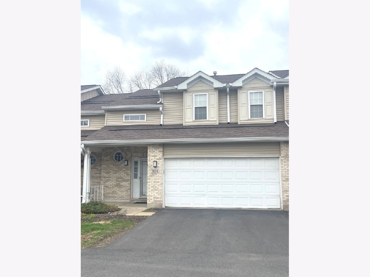 Homes & Townhomes Rented Old Renwick Trail Joliet Illinois, 3824 Pathfinder