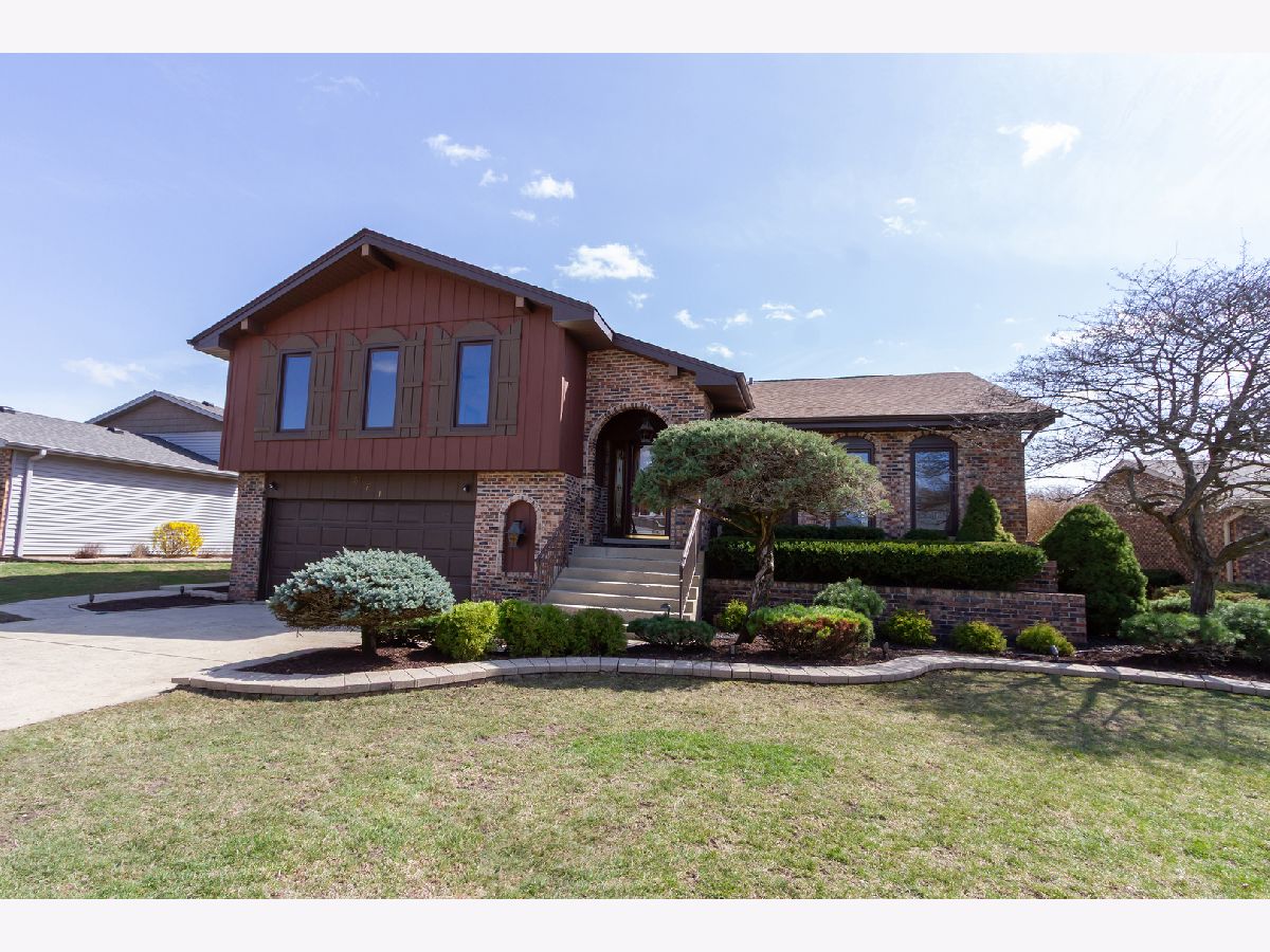 Homes Sold Spring Cove Schaumburg Illinois, 571 Mistic Harbour