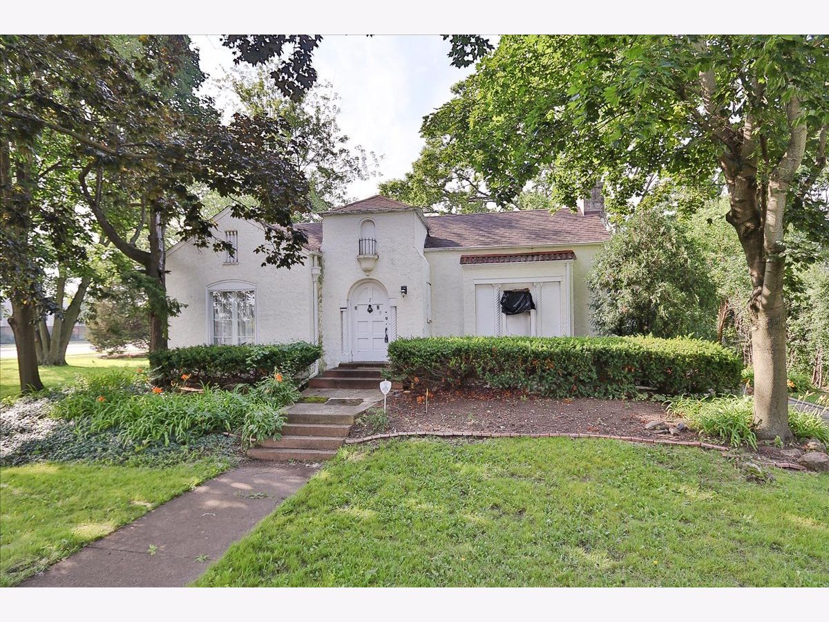  Sold Buffalo Grove Illinois, 5 Chevy Chase