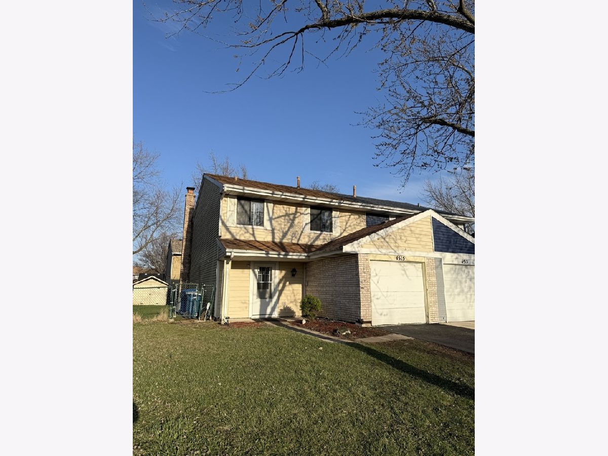 Townhomes & Homes Rented The Groves Hanover Park Illinois, 4515 Jefferson