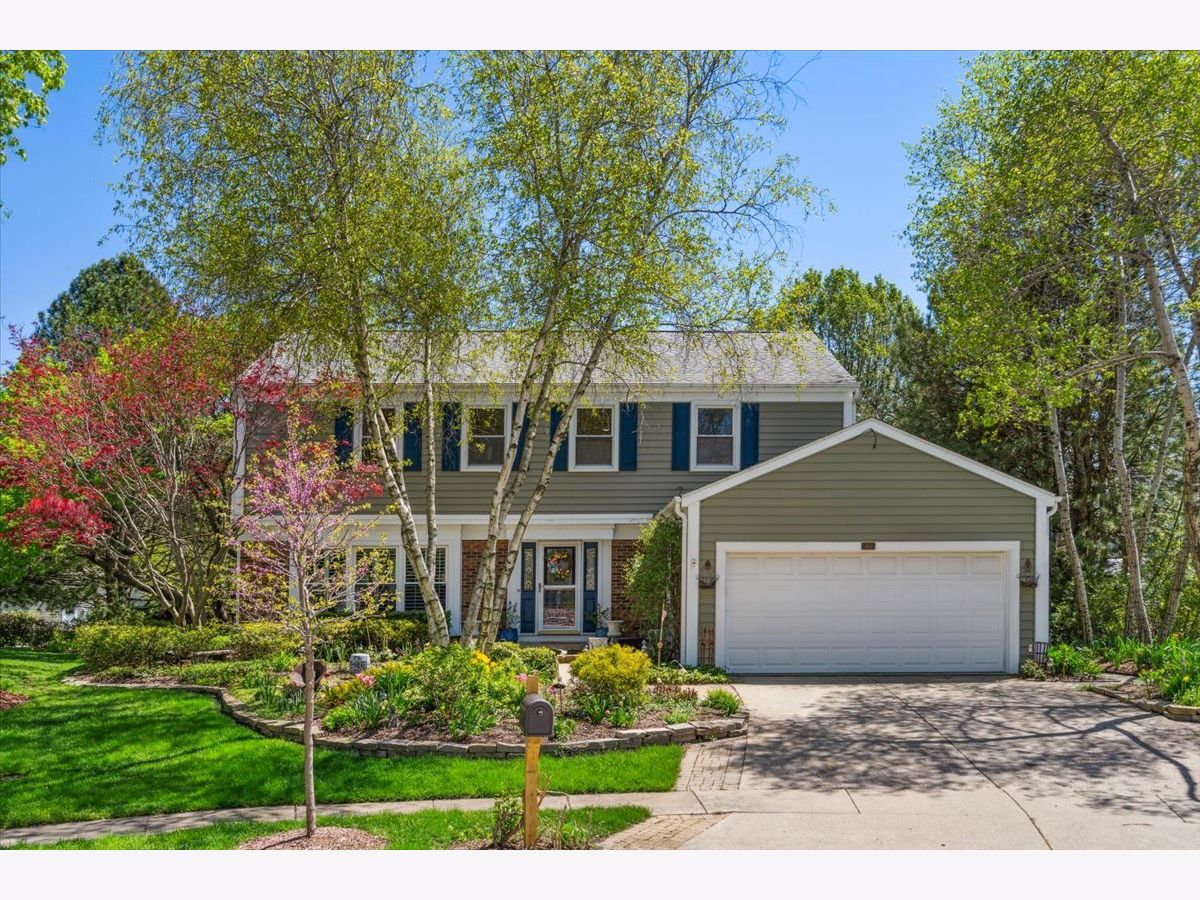Homes Sold Deerpath Vernon Hills Illinois, 401 Aurora