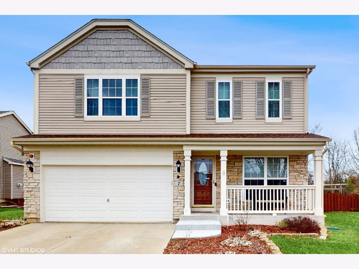 Homes Sold Moraine Woods Streamwood Illinois, 7 Moraine