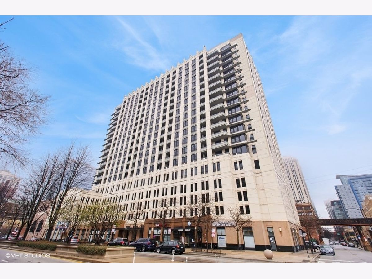 Condominiums Sold Vision On State Chicago Illinois, 1255 State