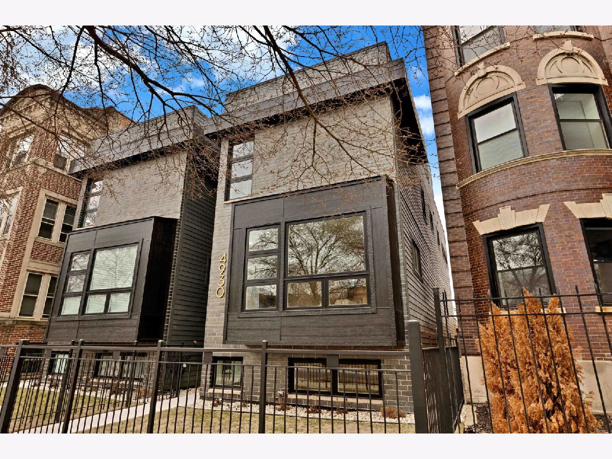 Condos & Townhomes & Homes Sold Bronzeville Chicago Illinois, 4930 Martin Luther King