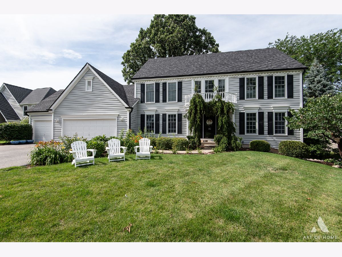 Homes Sold Indian Hill Trails Crystal Lake Illinois, 733 Saddle Ridge