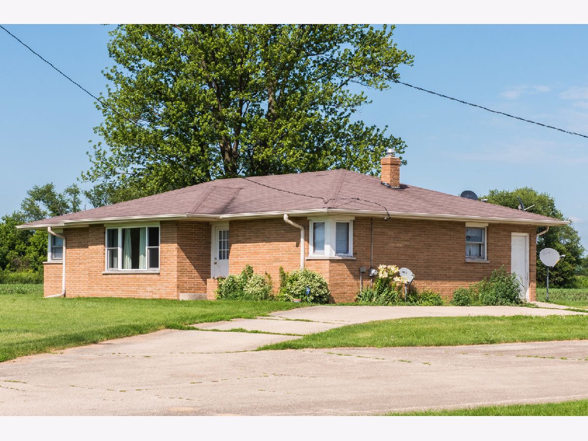  Rented Sycamore Illinois, 23484 Larson