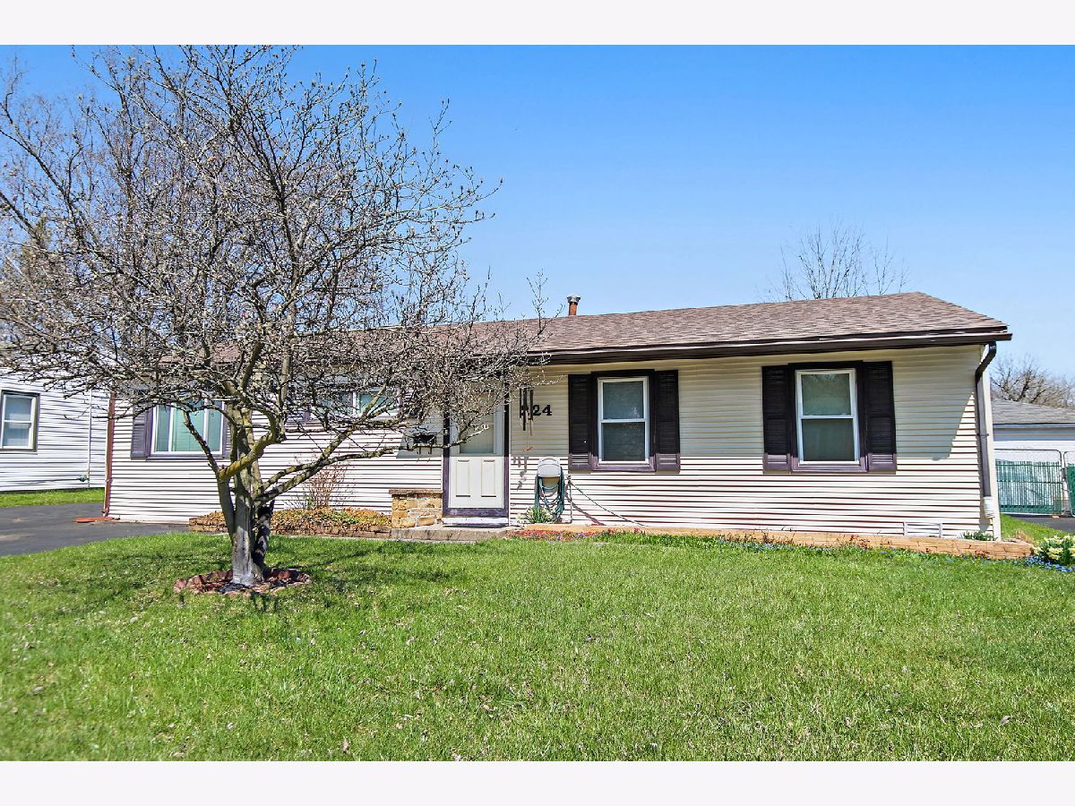 Homes Sold Lincolnwood Manor Carpentersville Illinois, 224 Rivers View
