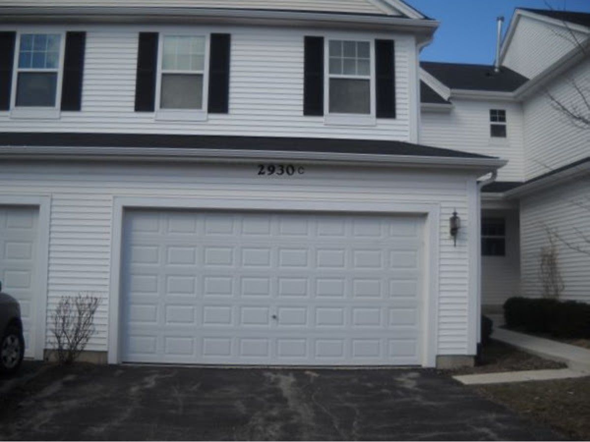  Rented Wauconda Illinois, 2930 Glacier