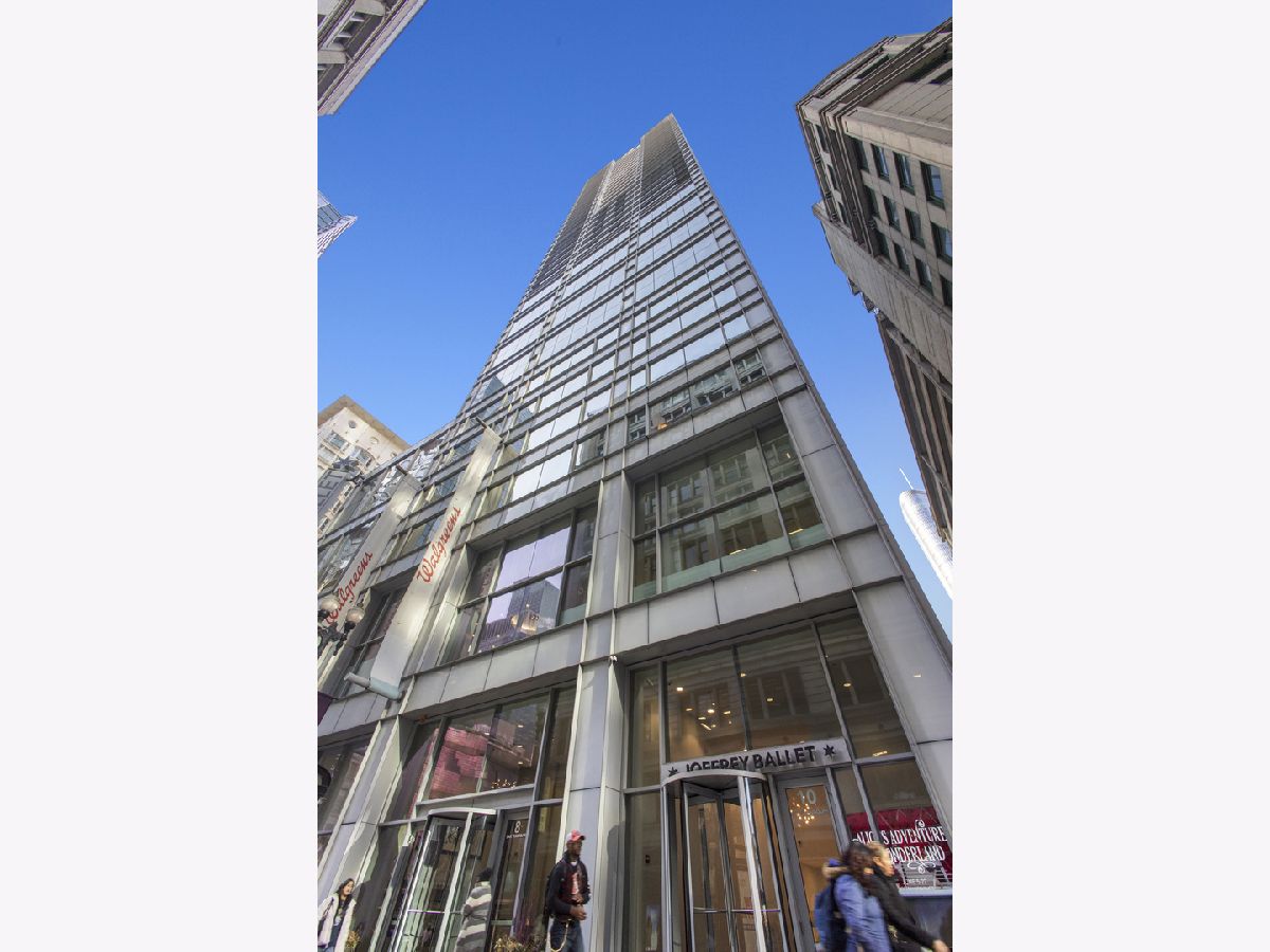 Condos & Townhomes Sold Joffrey Tower Chicago Illinois, 8 Randolph