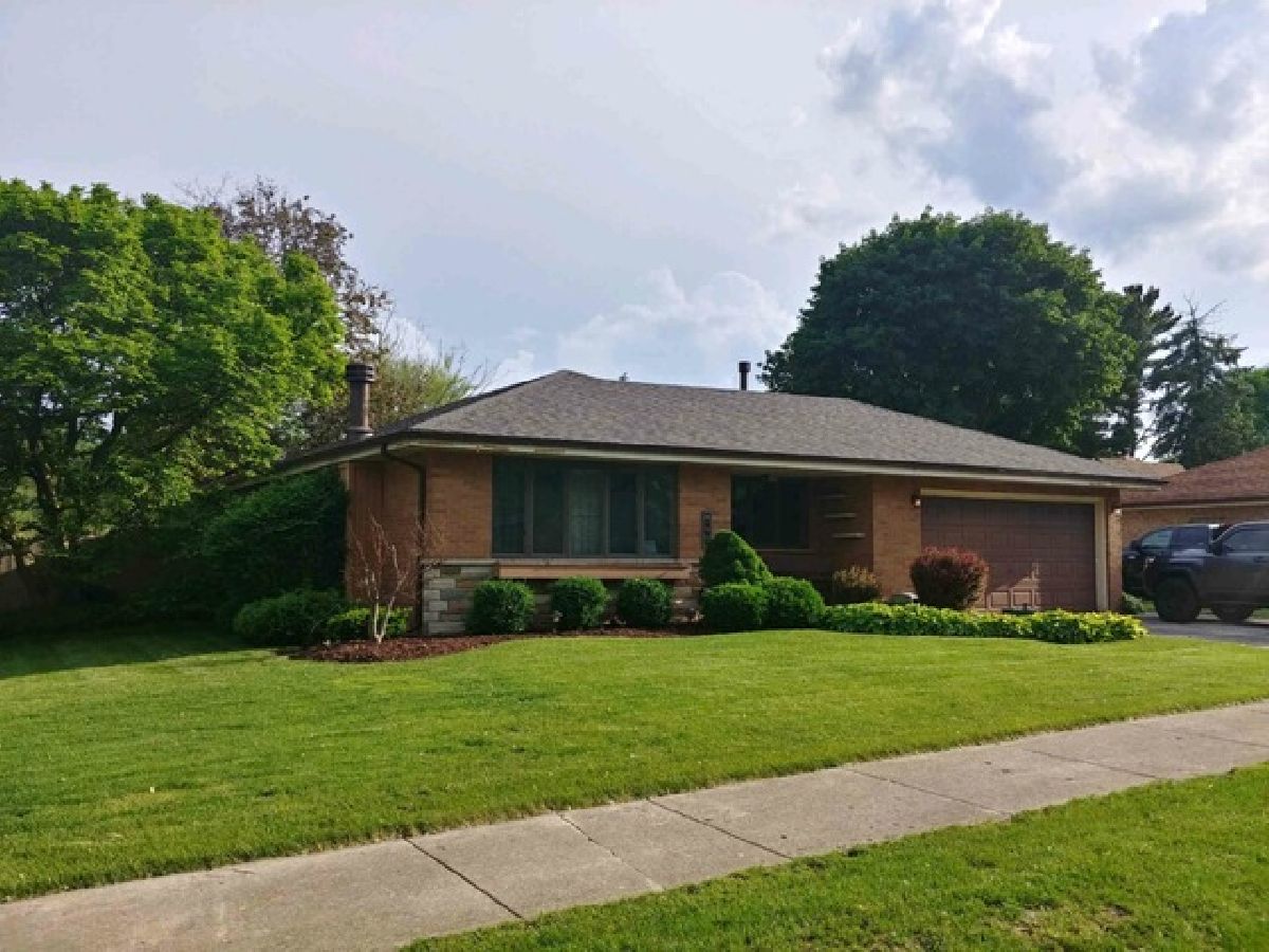  Rented Palos Hills Illinois, 7901 113th