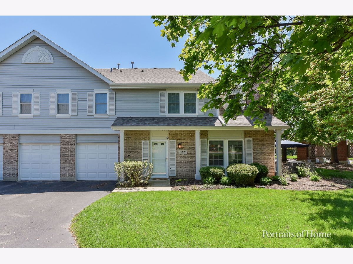 Townhomes & Condos Rented Townes Of Oakhurst Aurora Illinois, 137 Cammeron