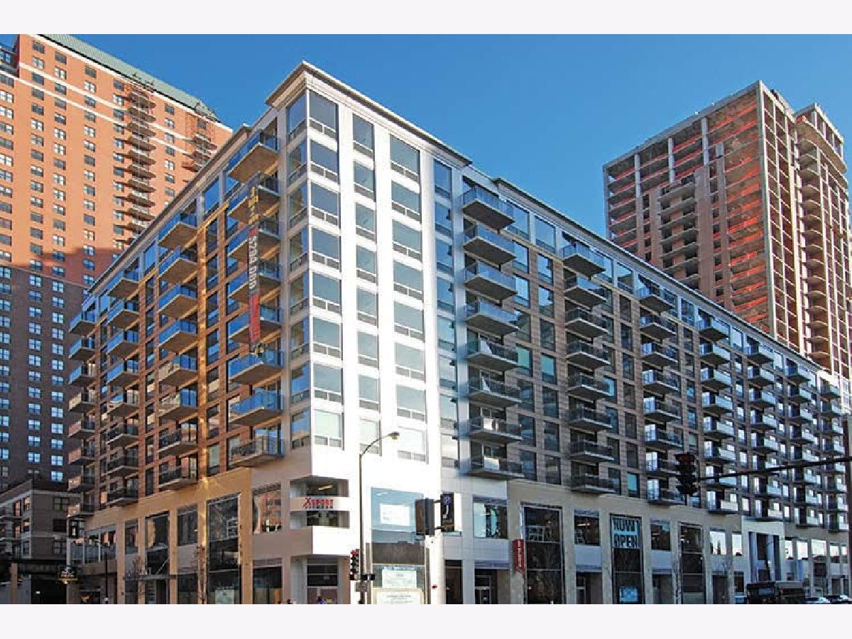 Condominiums Rented One Place Chicago Illinois, 1 8th