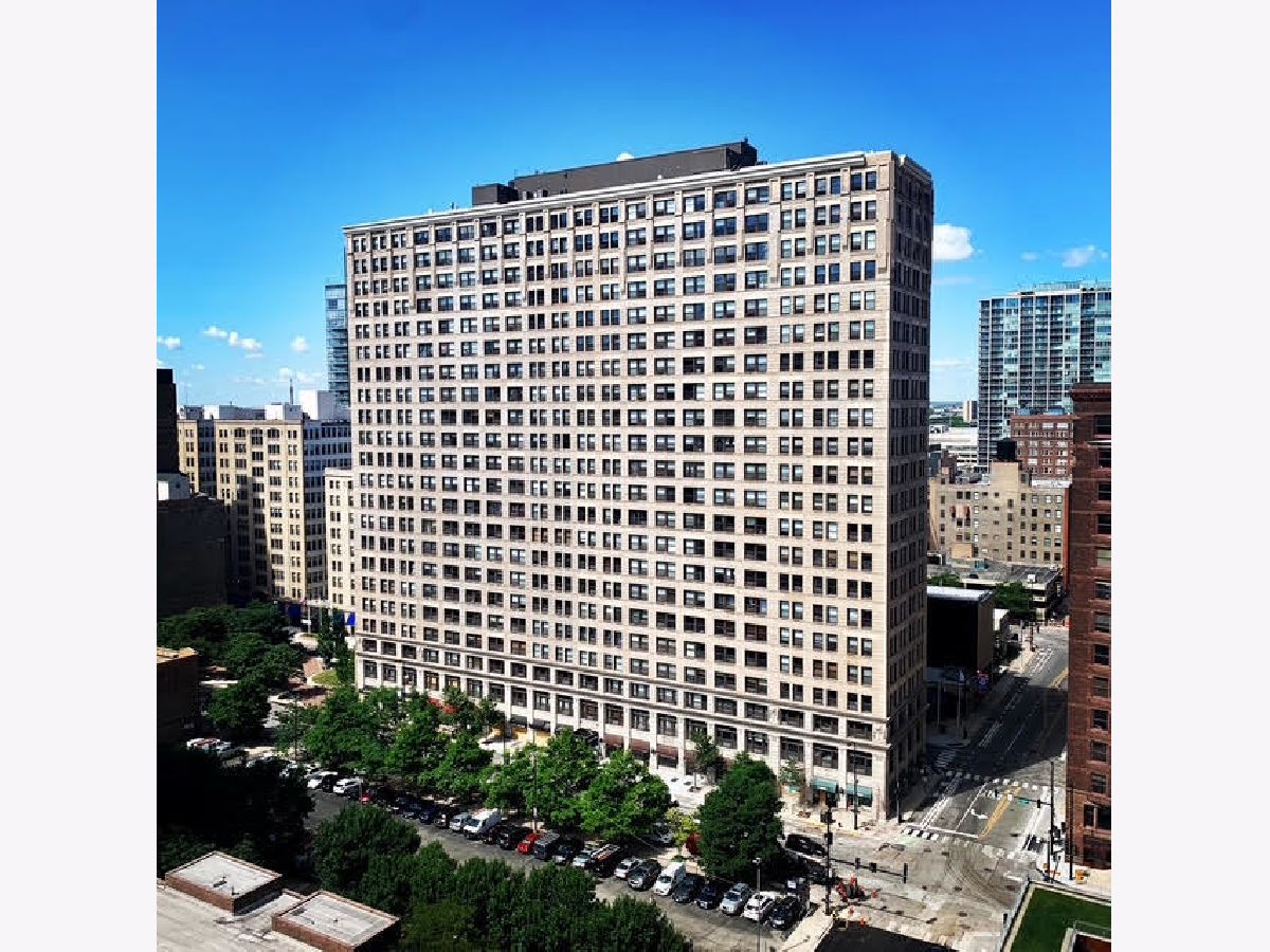 Condominiums Sold The Transportation Building Chicago Illinois, 600 Dearborn