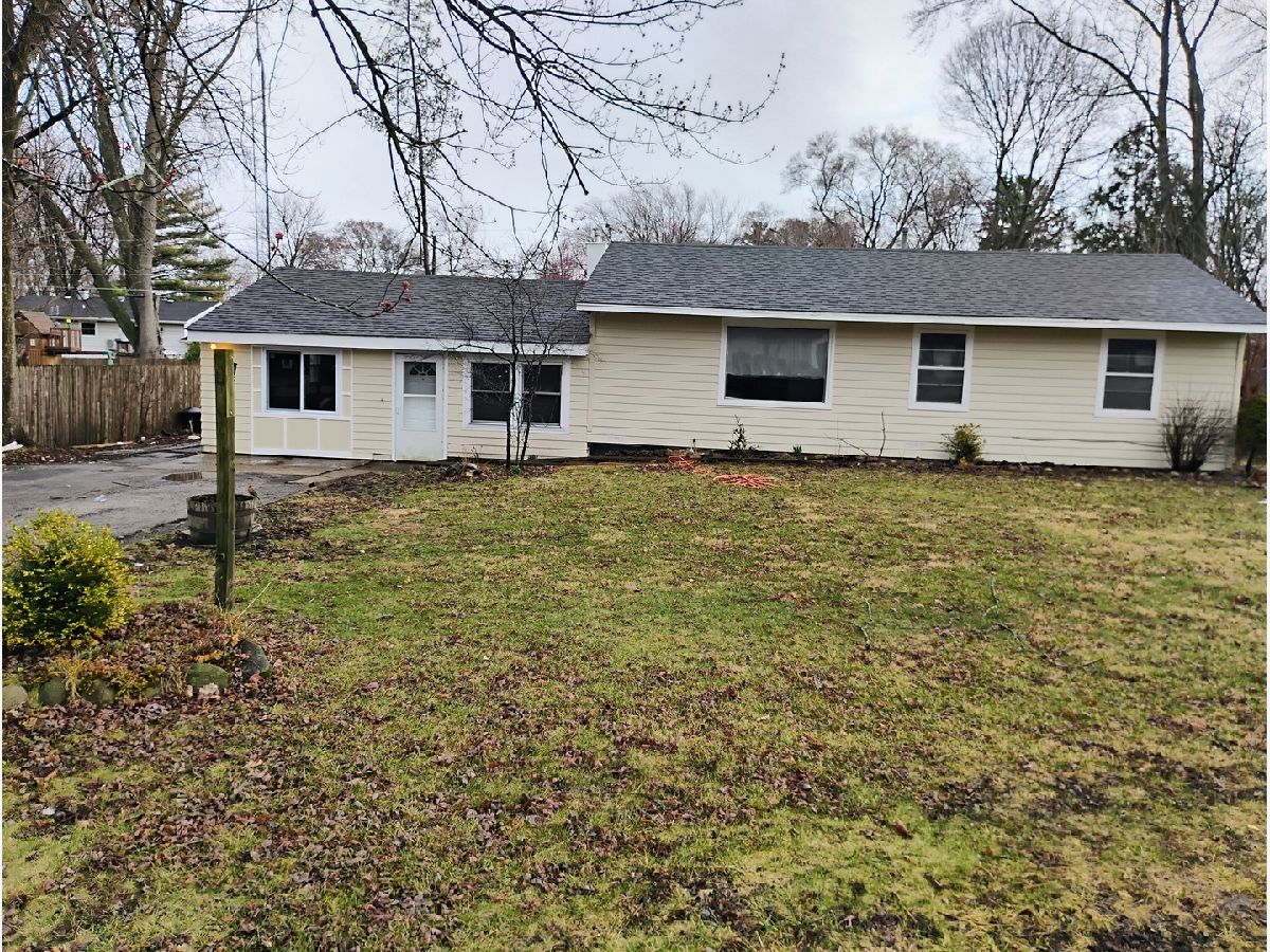  Rented Zion Illinois, 1305 Wilson