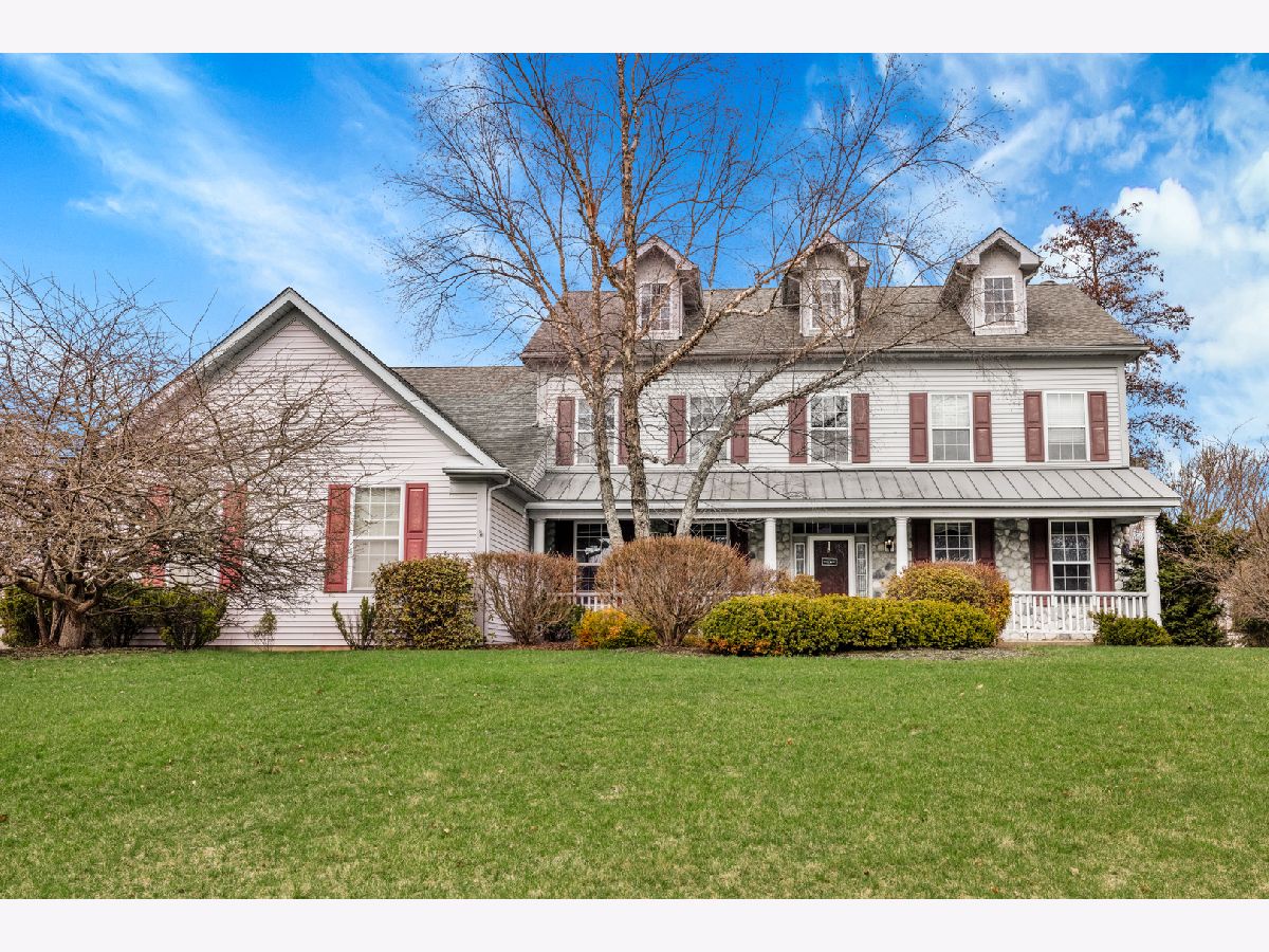 Homes & Townhomes & Condos Sold Woodland Hills Bartlett Illinois, 1581 Hunting Hound